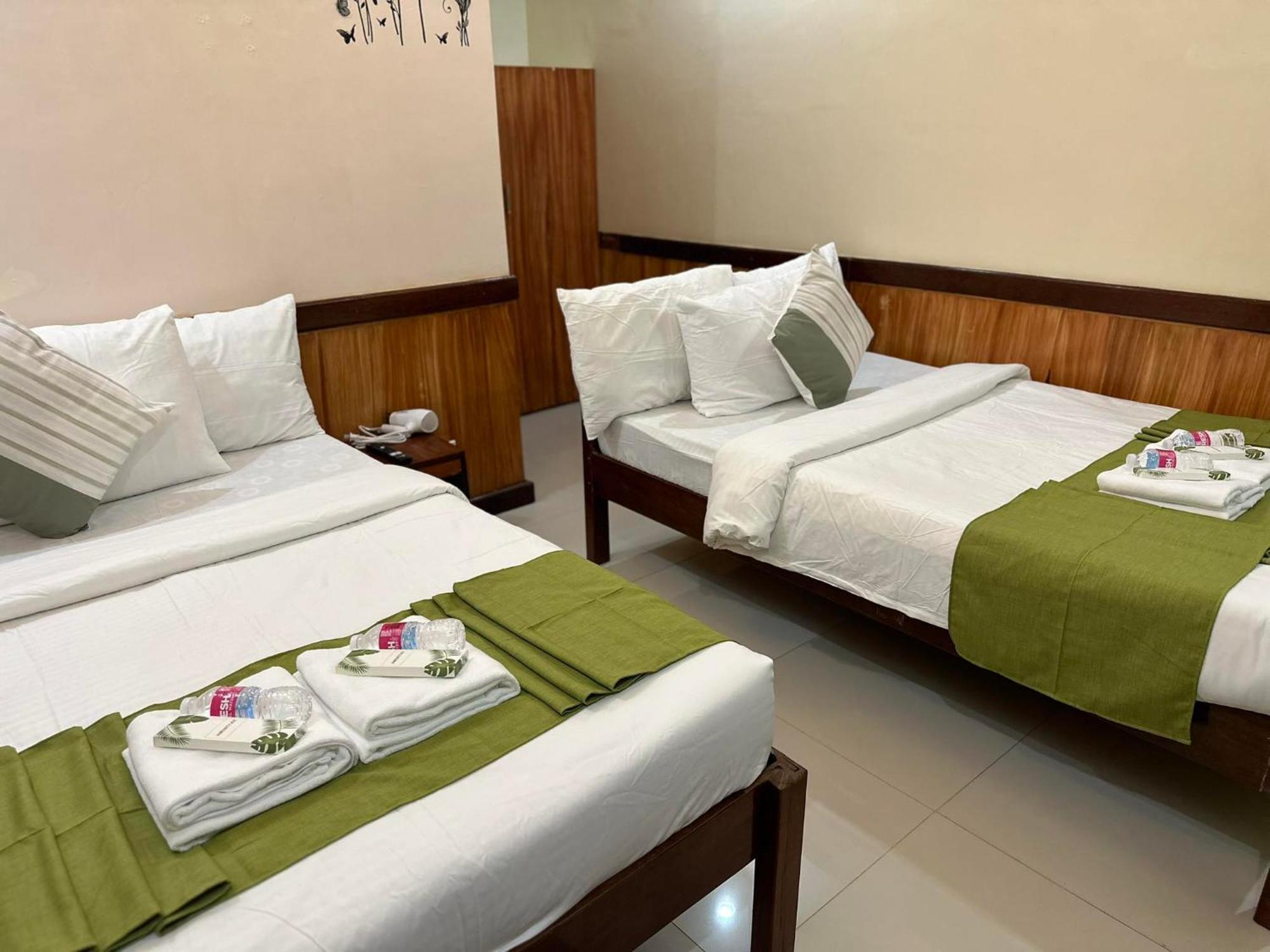 אל נידו Desert Rose Beach Hotel מראה חיצוני תמונה