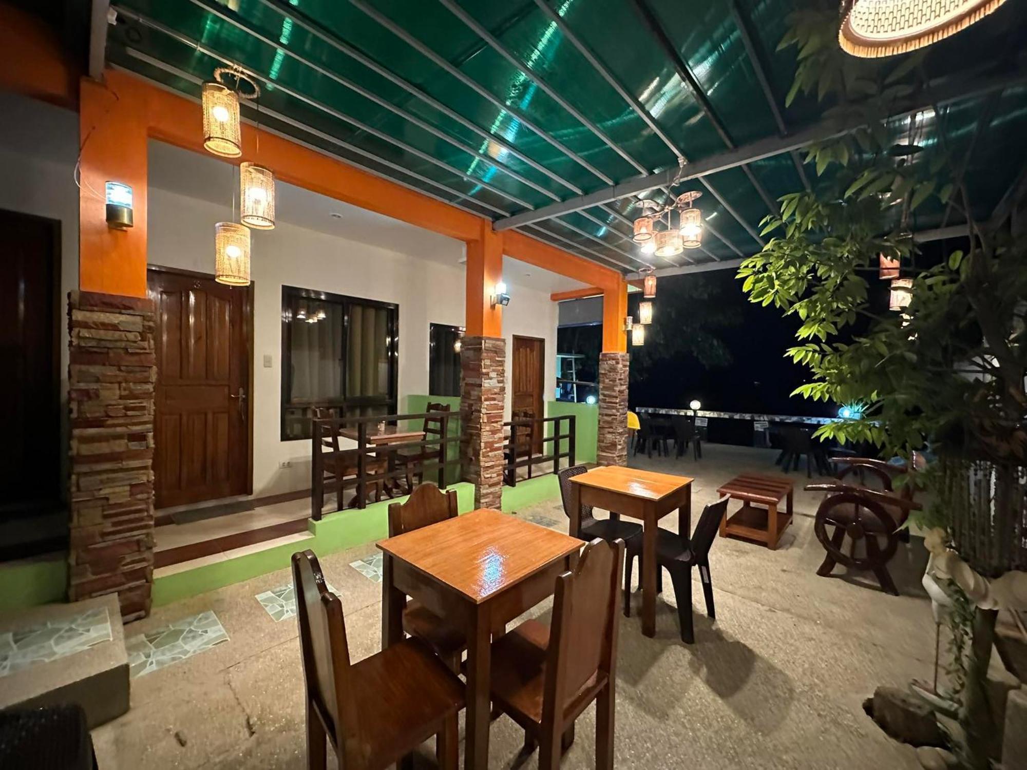 אל נידו Desert Rose Beach Hotel מראה חיצוני תמונה