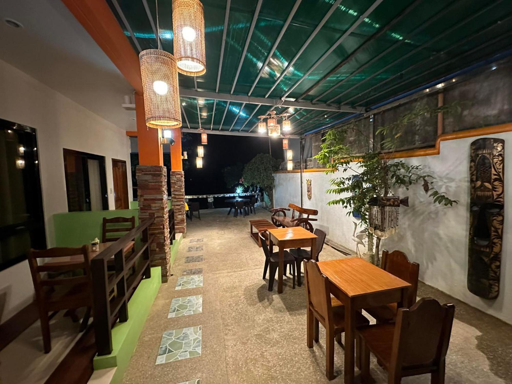 אל נידו Desert Rose Beach Hotel מראה חיצוני תמונה
